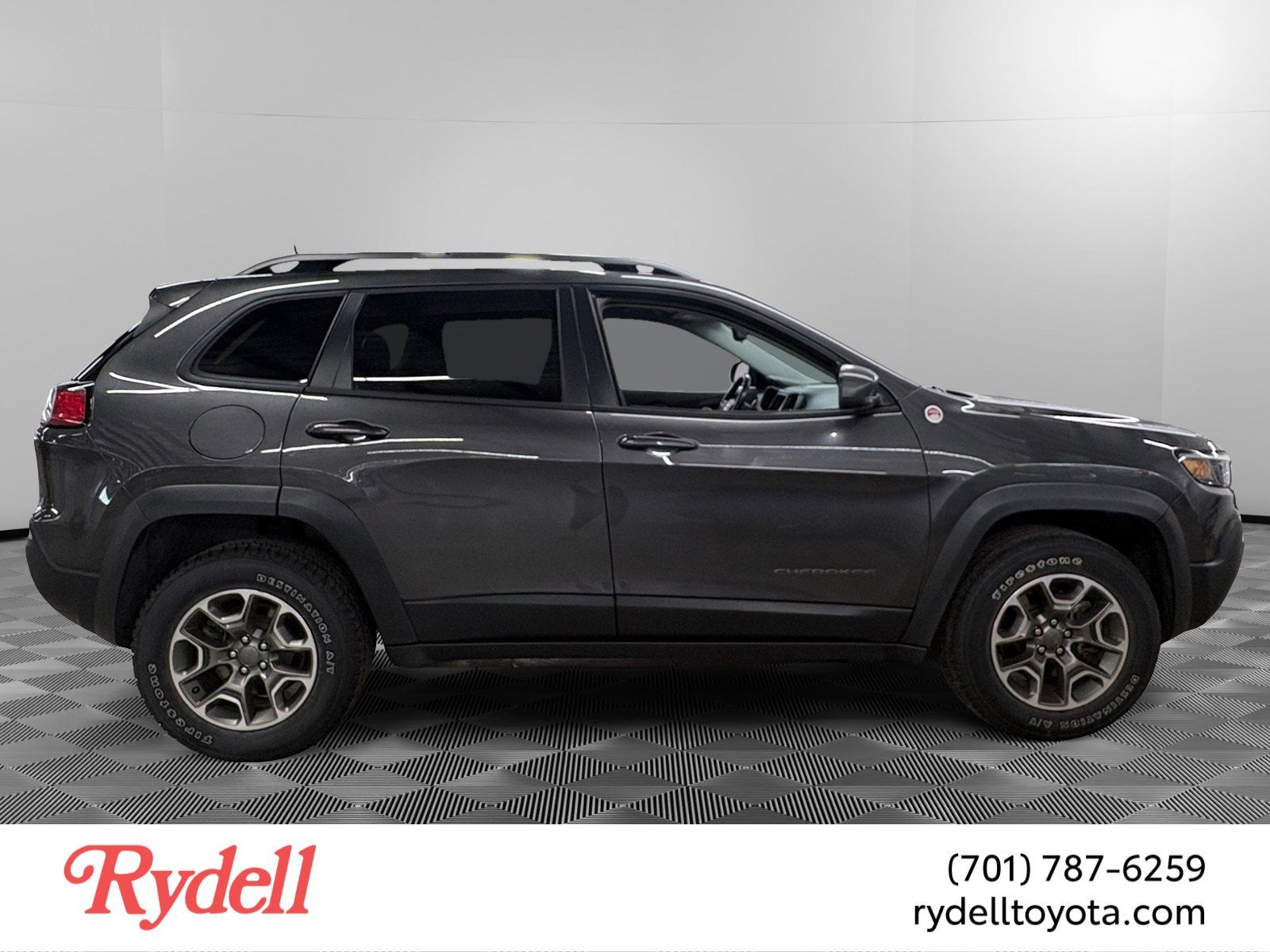 2020 Jeep Cherokee Trailhawk