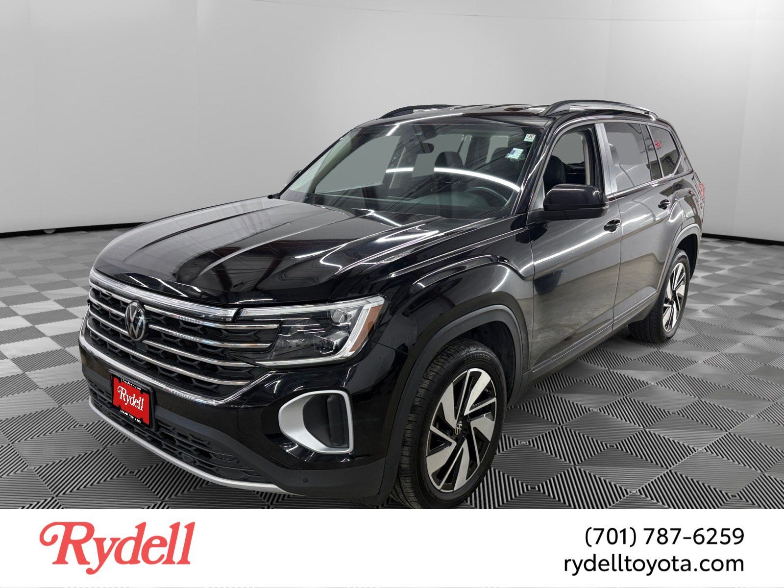 2024 Volkswagen Atlas 2.0T SE w/Technology