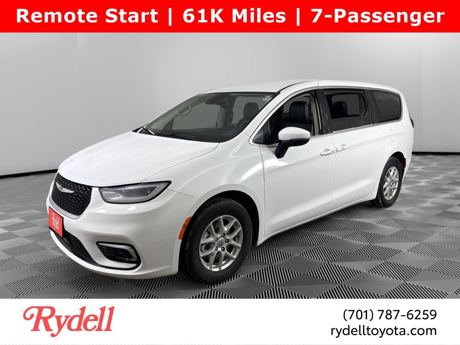 2023 Chrysler Pacifica Touring L