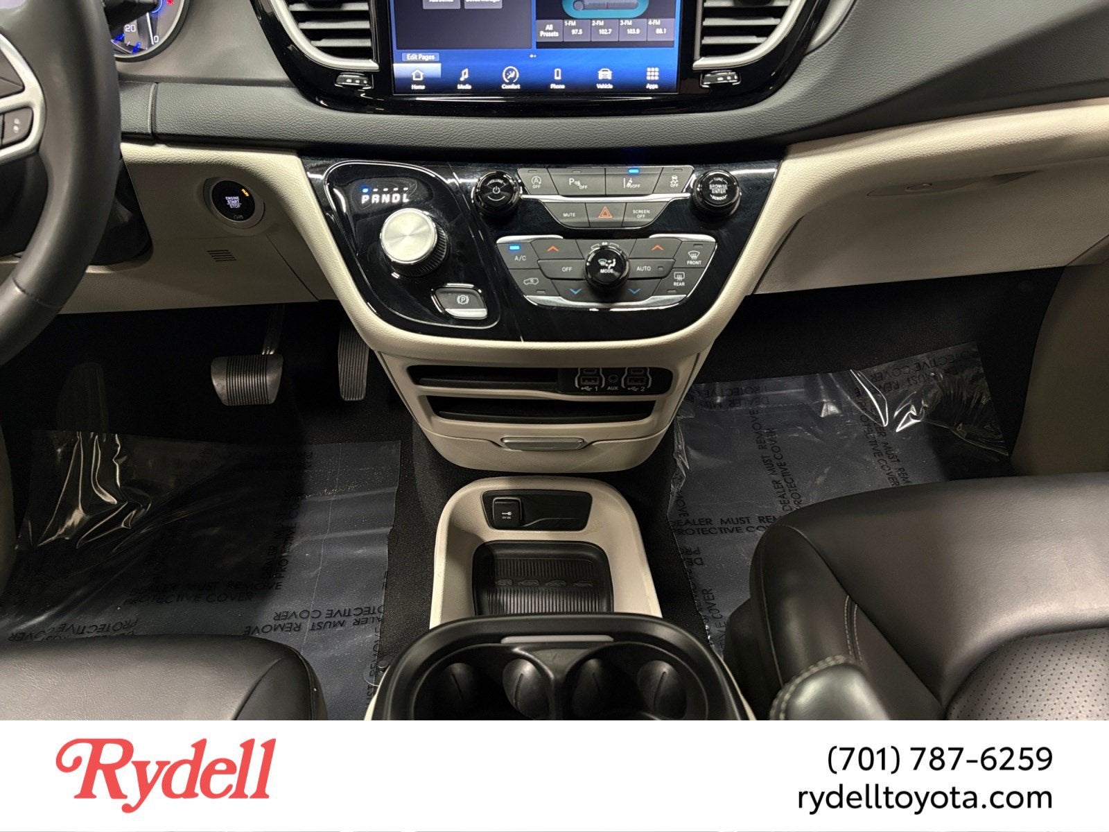 2023 Chrysler Pacifica Touring L