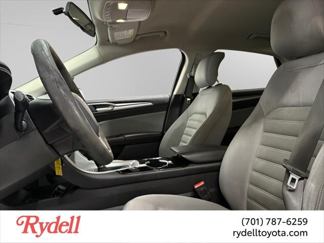 2014 Ford Fusion S