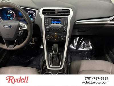 2014 Ford Fusion S