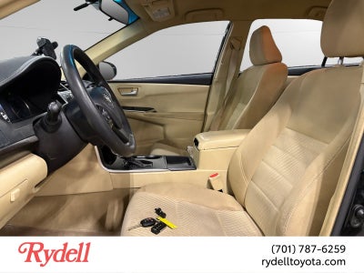 2017 Toyota Camry LE