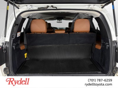 2017 Toyota Sequoia Platinum
