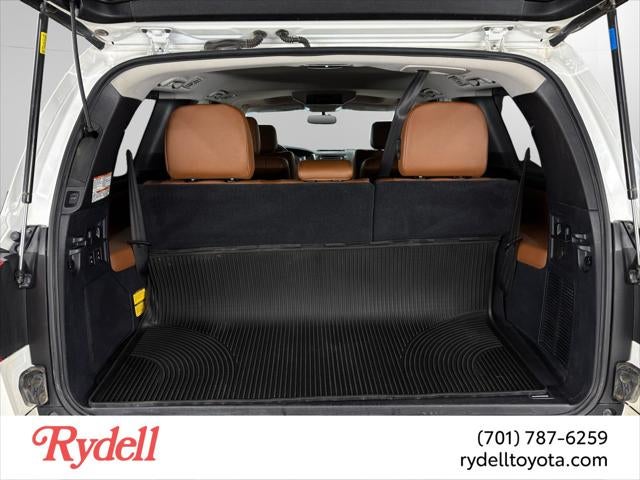2017 Toyota Sequoia Platinum