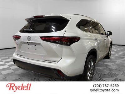 2022 Toyota Highlander Limited