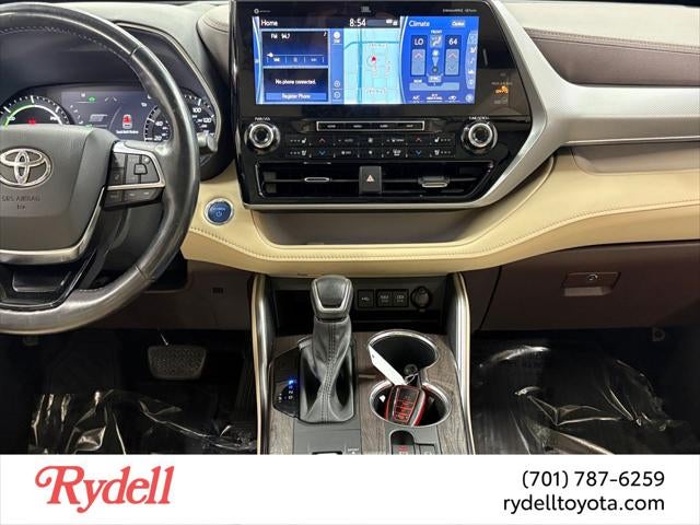 2021 Toyota Highlander Hybrid Platinum