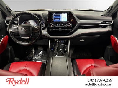 2022 Toyota Highlander XSE