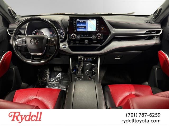 2022 Toyota Highlander XSE