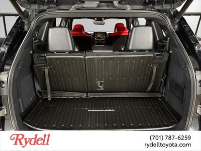 2022 Toyota Highlander XSE