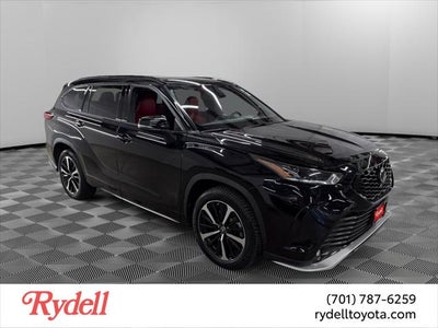 2022 Toyota Highlander XSE