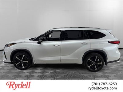 2022 Toyota Highlander XSE