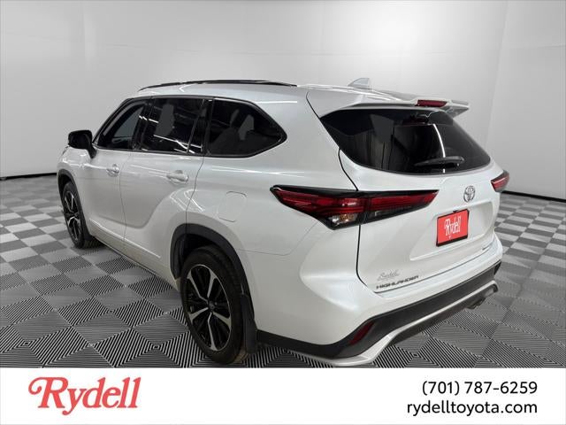 2022 Toyota Highlander XSE