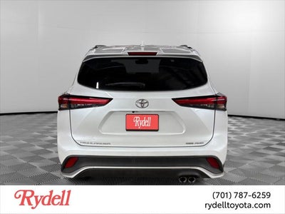 2022 Toyota Highlander XSE