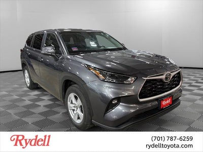 2023 Toyota Highlander LE