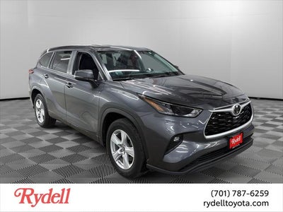 2023 Toyota Highlander LE