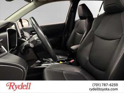 2023 Toyota Corolla Cross XLE