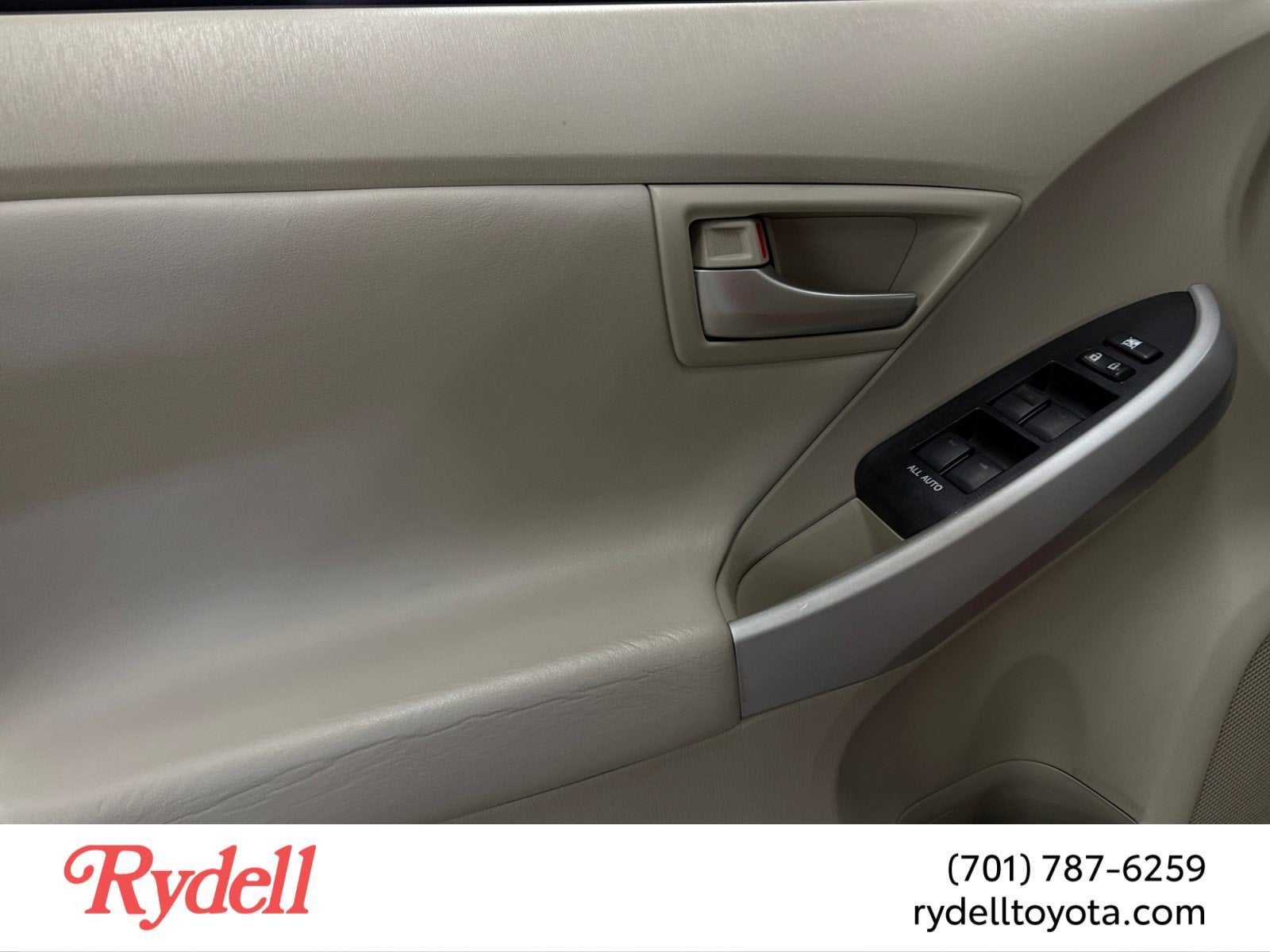 2012 Toyota Prius Base