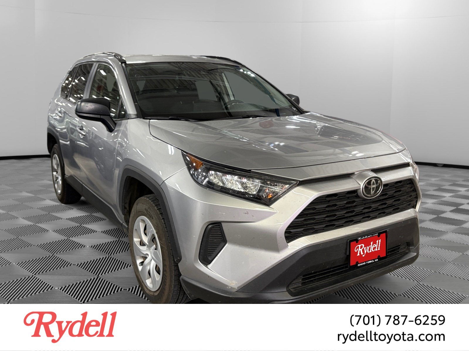 2019 Toyota RAV4 LE
