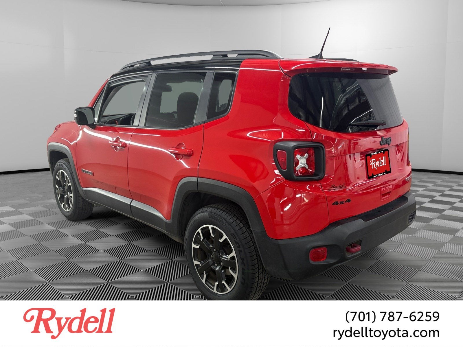 2023 Jeep Renegade Trailhawk