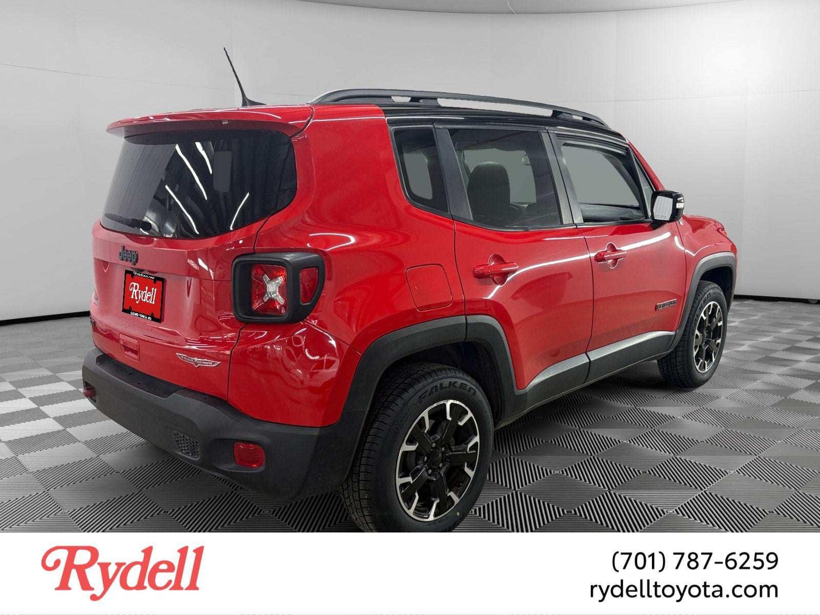 2023 Jeep Renegade Trailhawk