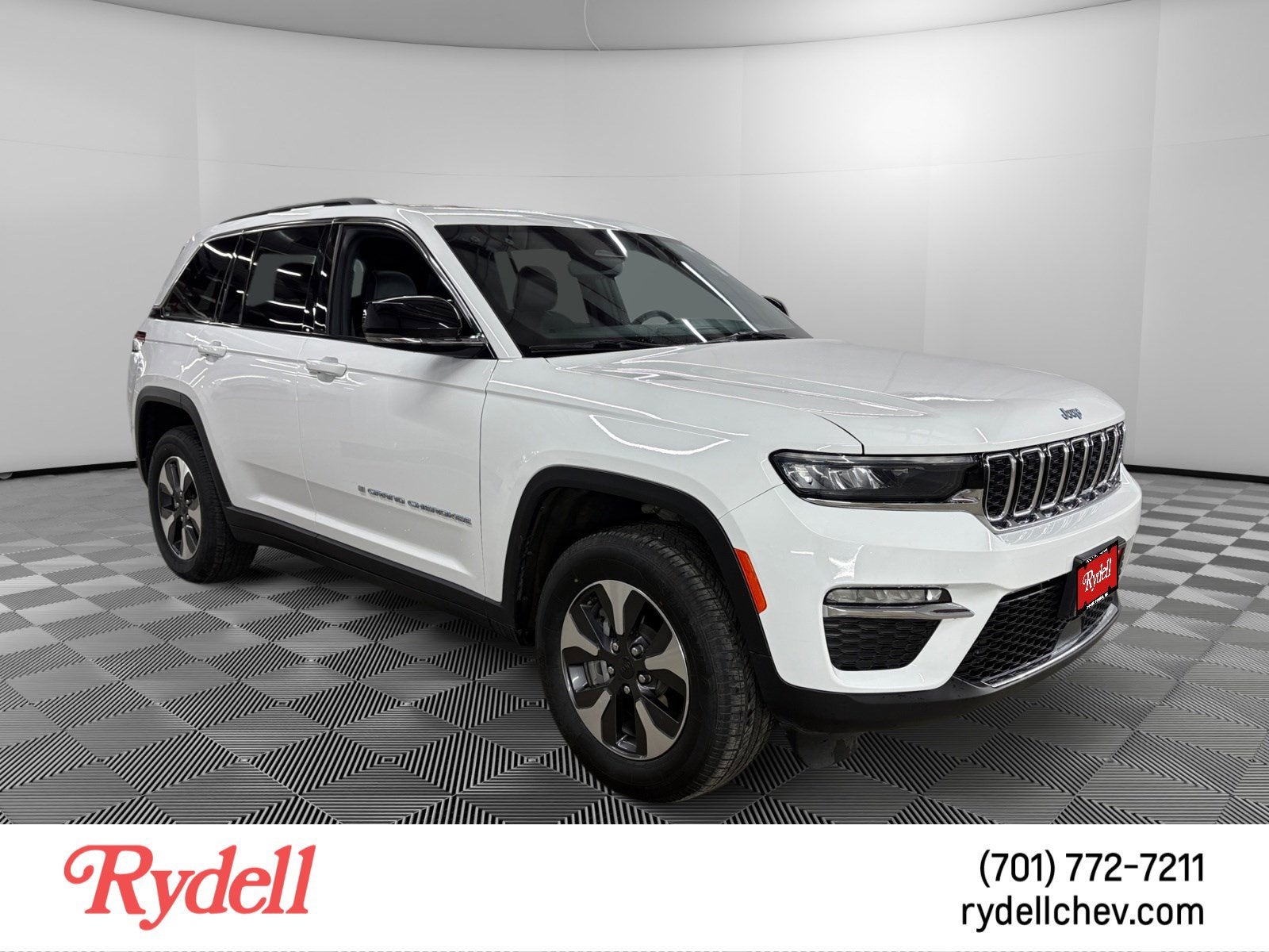 2024 Jeep Grand Cherokee 4xe BLACK