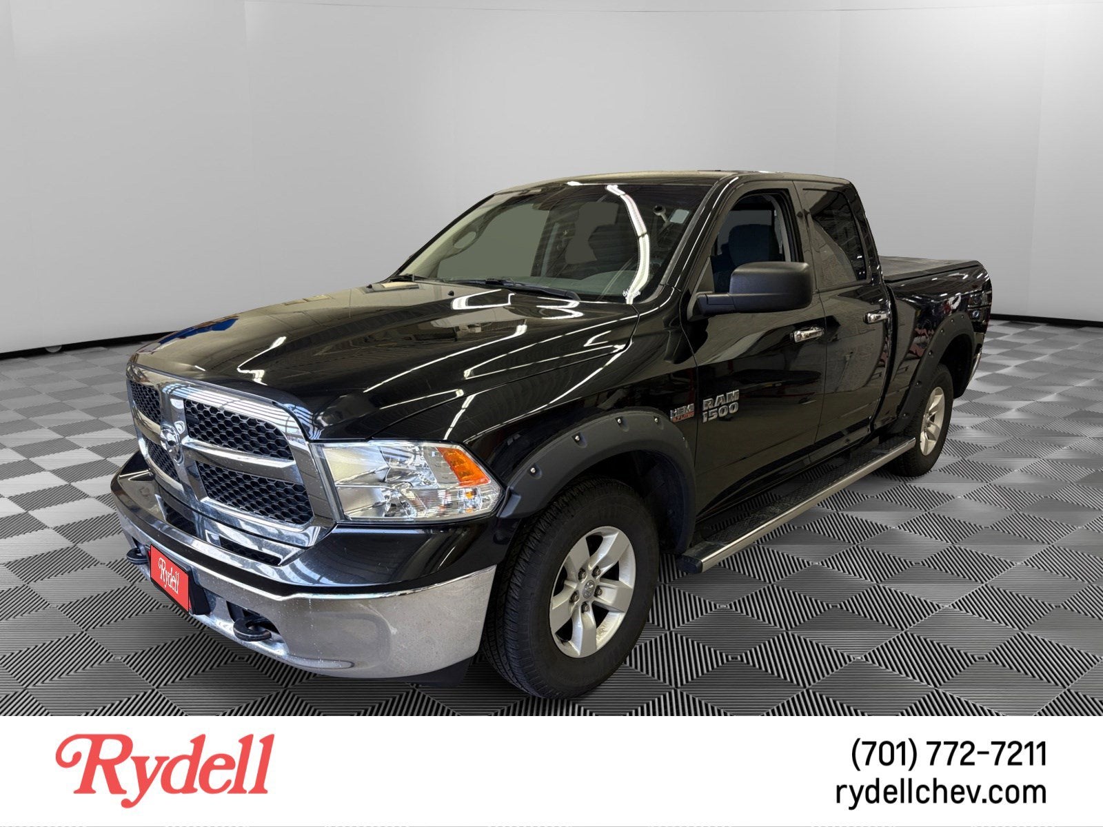 2017 RAM 1500 SLT