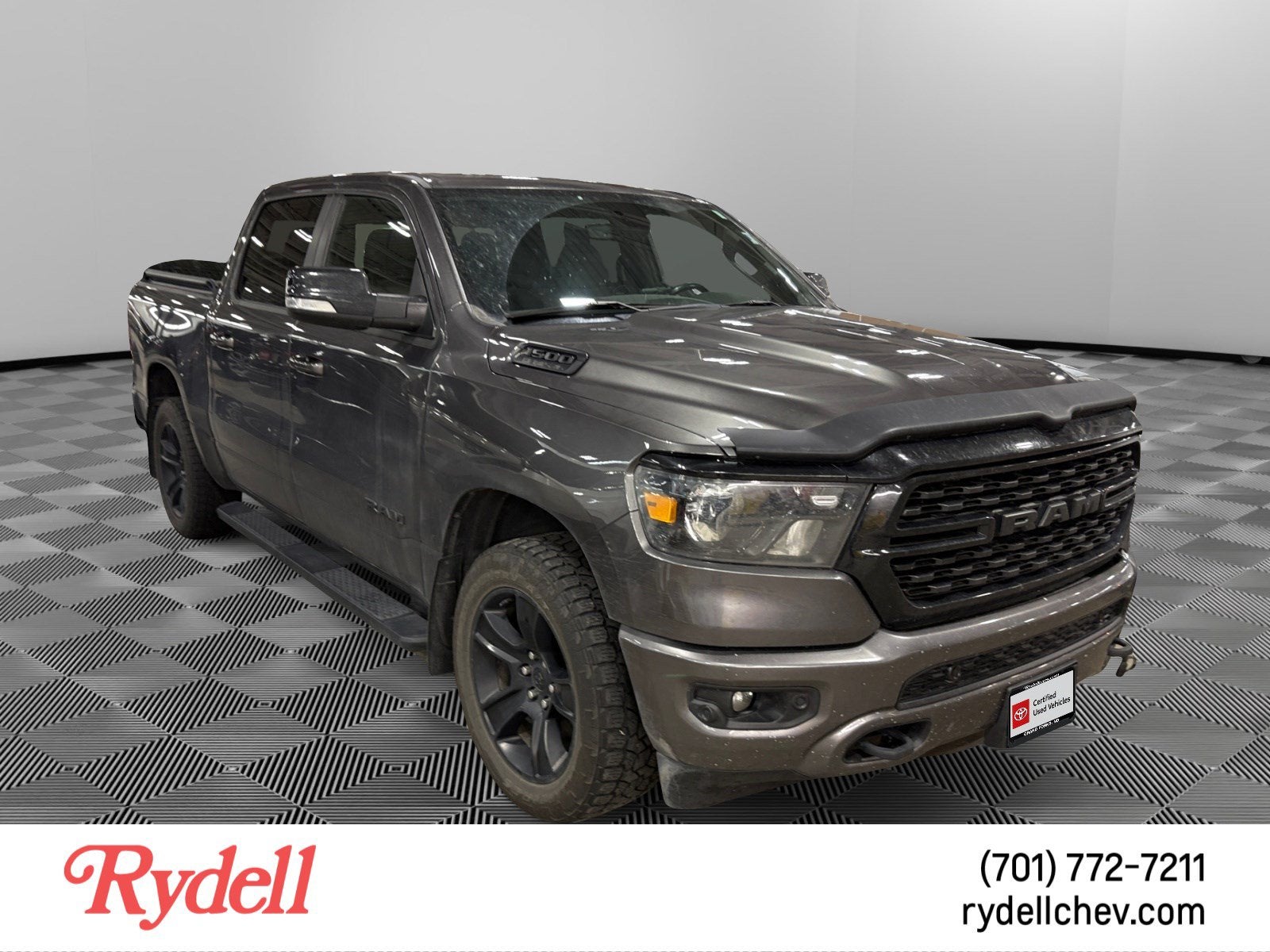 2022 RAM 1500 Big Horn Crew Cab 4x4 5'7" Box