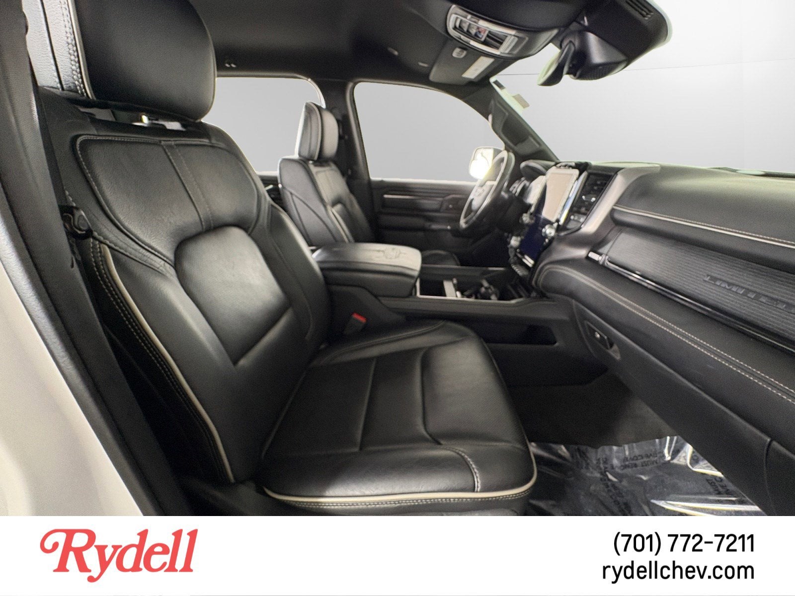 2022 RAM 1500 Limited Crew Cab 4x4 5'7" Box