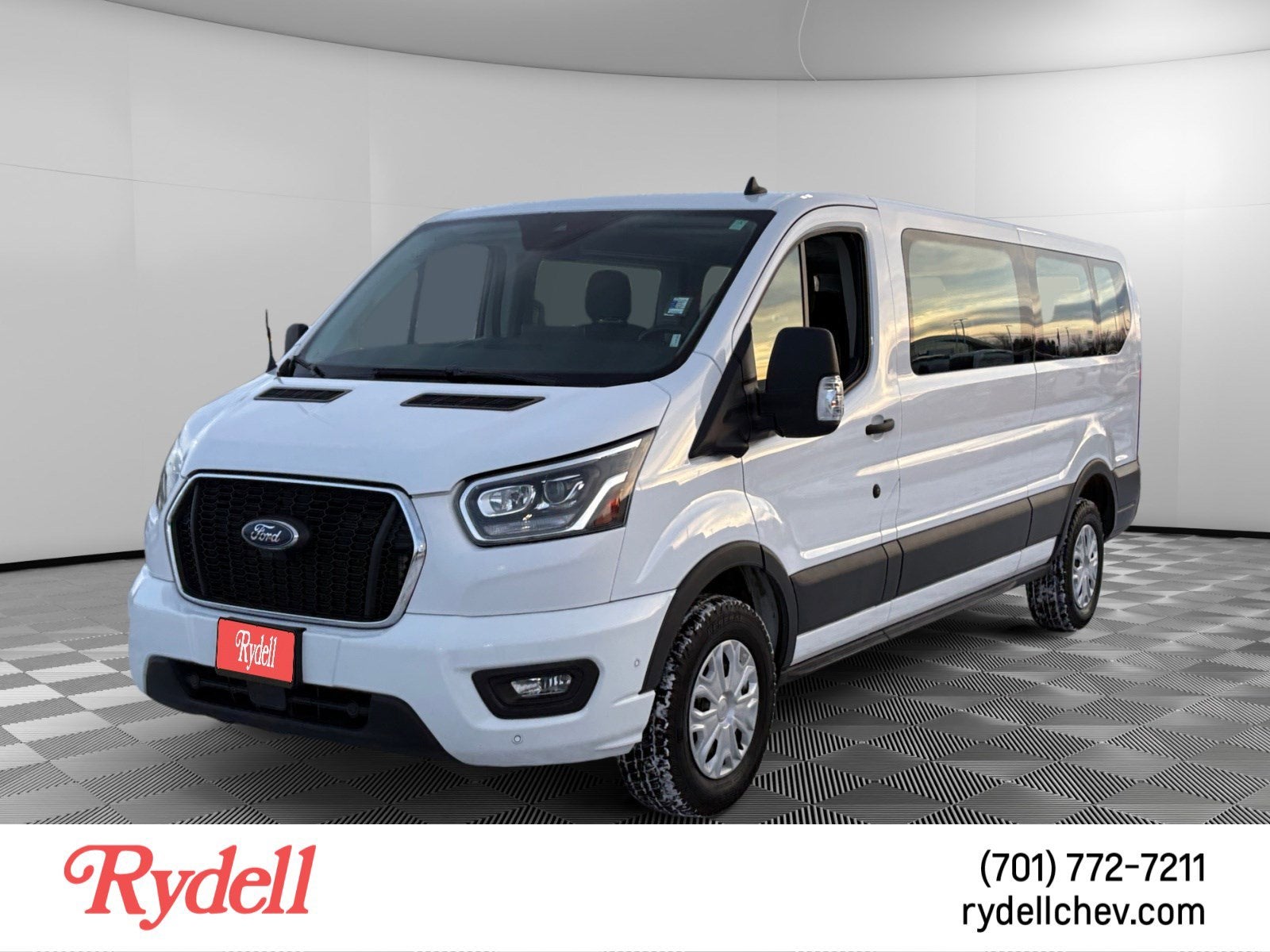2023 Ford Transit Passenger Wagon XL