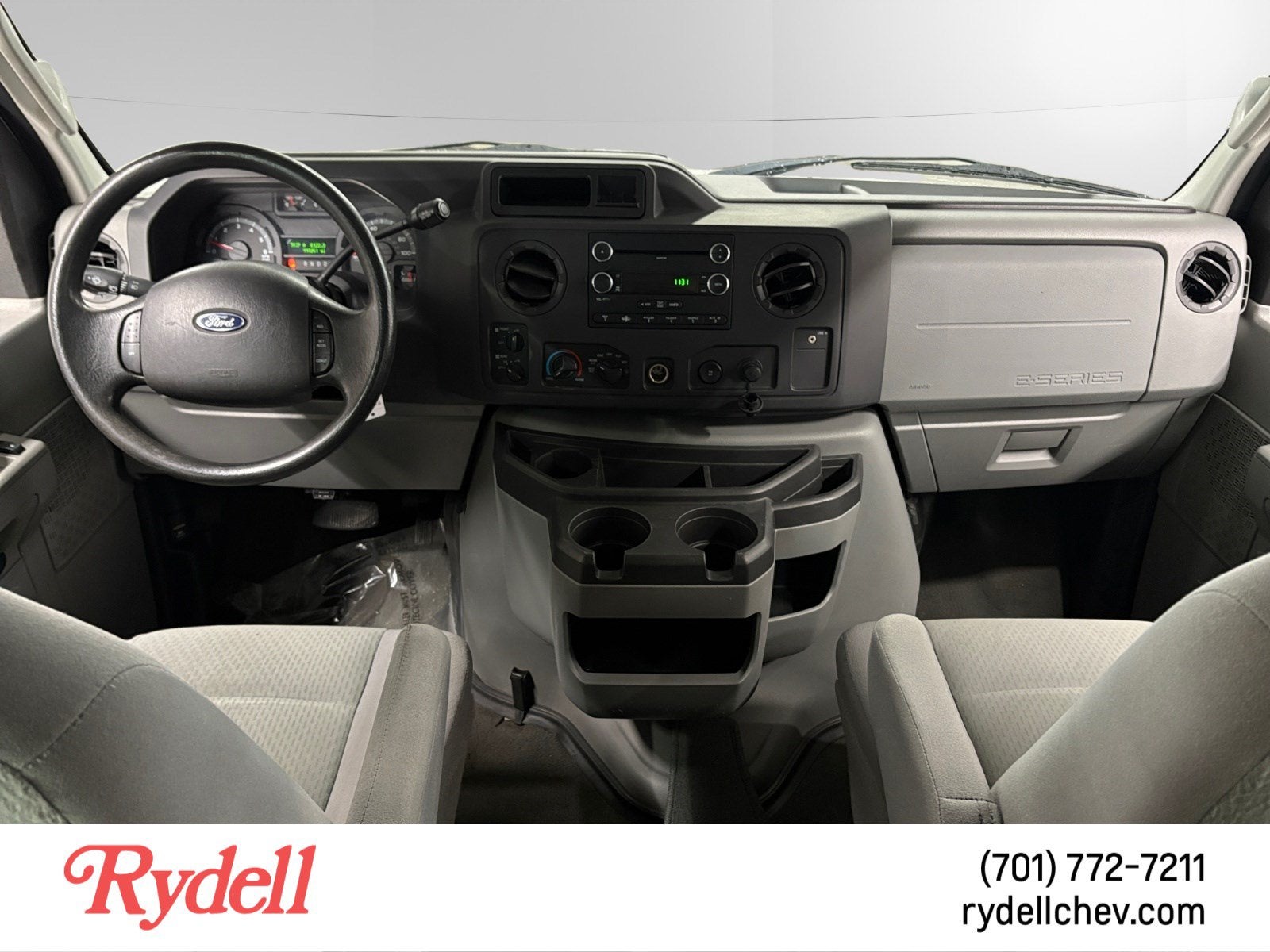 2010 Ford Econoline Wagon XL