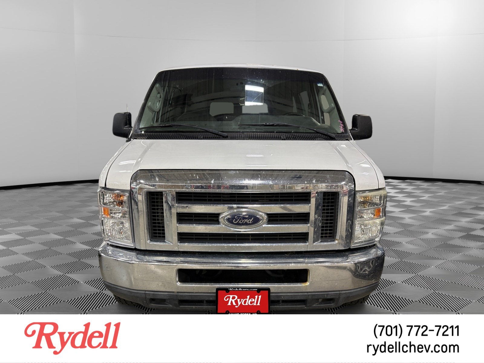 2010 Ford Econoline Wagon XL