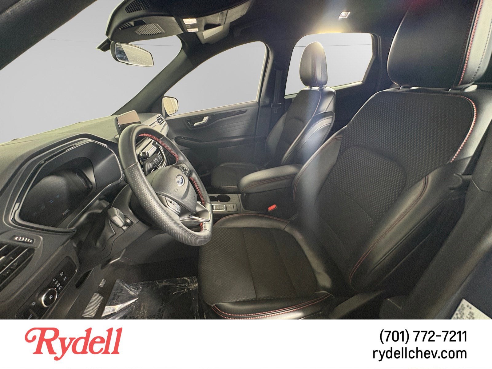 2025 Ford Escape ST-Line Select