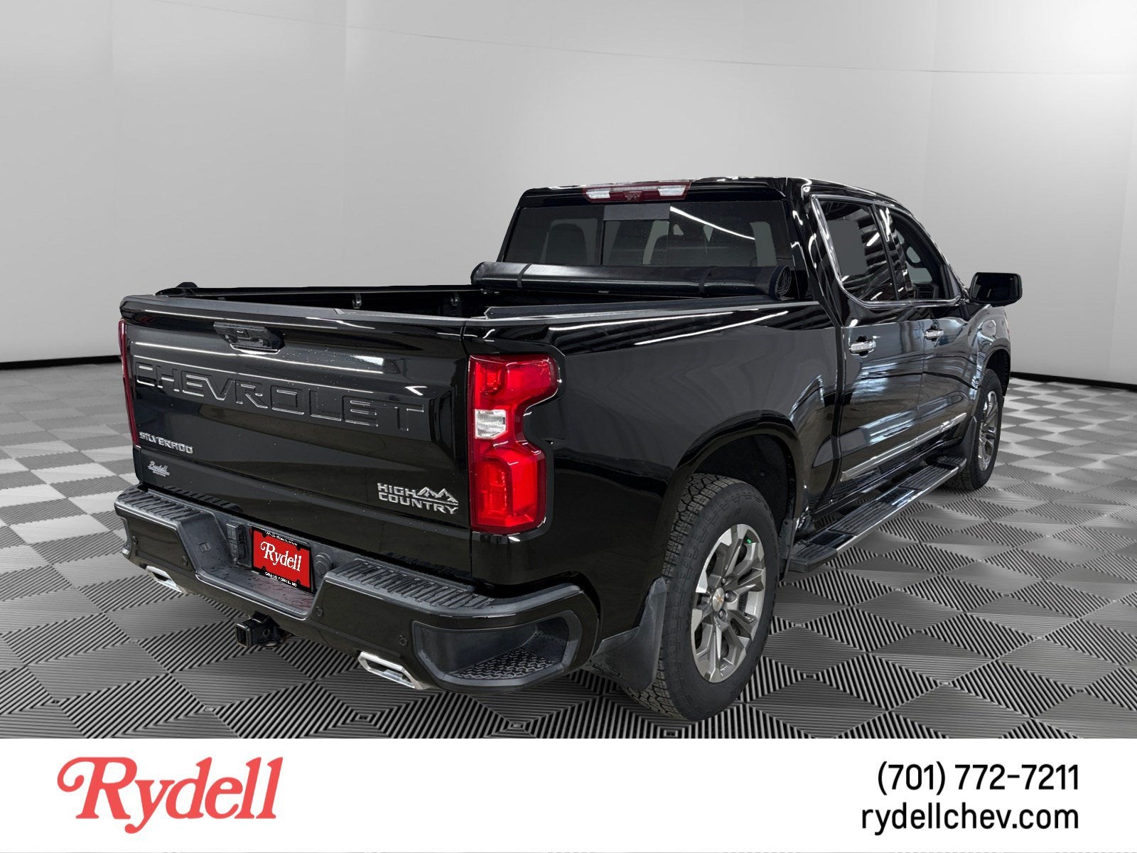 2023 Chevrolet Silverado 1500 High Country