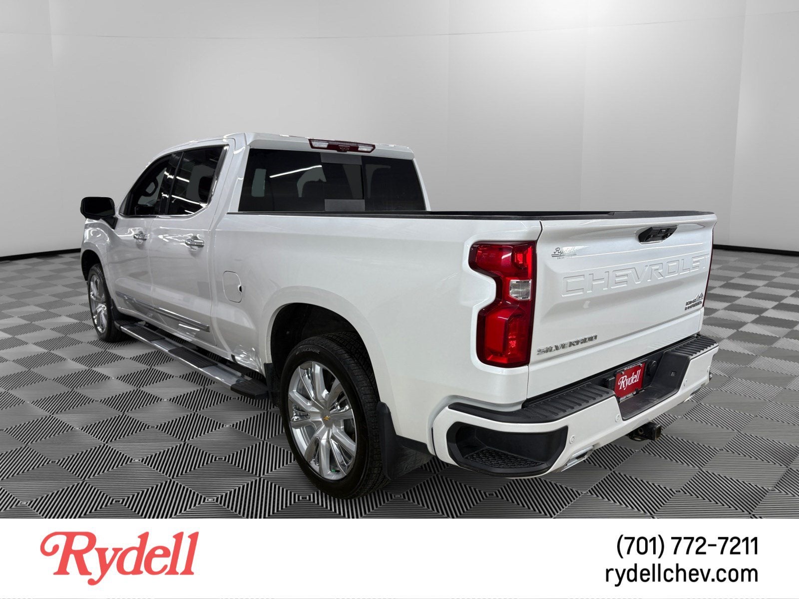 2023 Chevrolet Silverado 1500 High Country