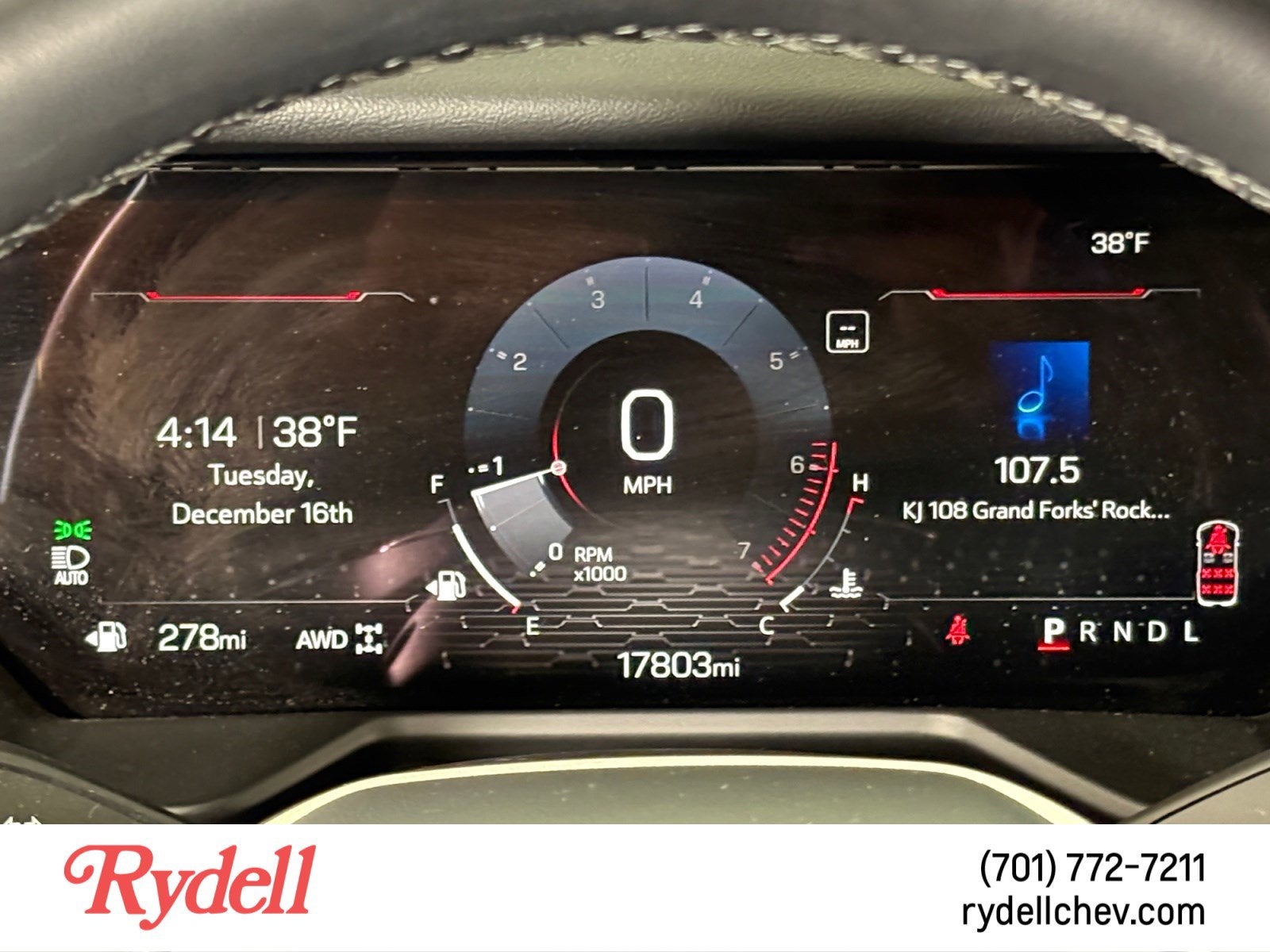 2025 GMC Acadia Elevation