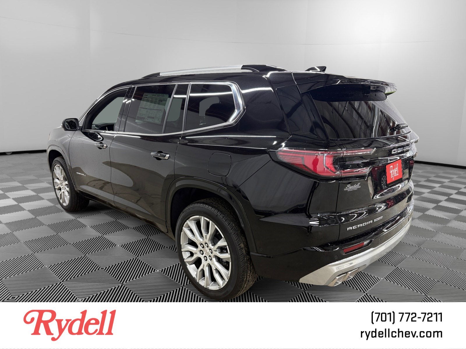 2026 GMC Acadia Denali