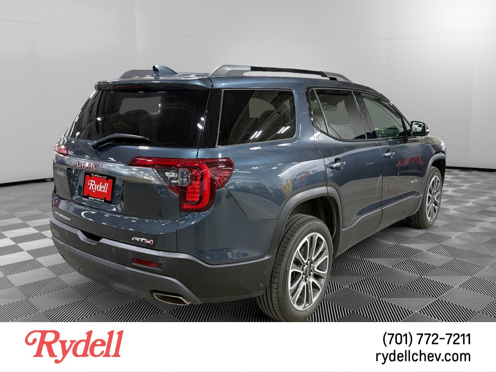 2020 GMC Acadia AT4