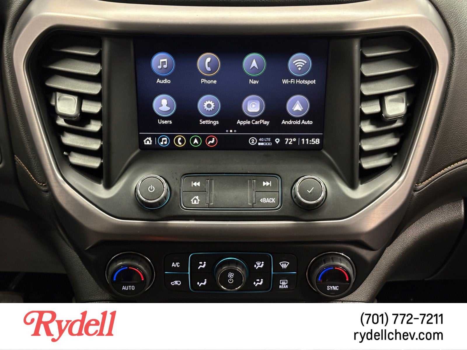 2023 GMC Acadia AT4