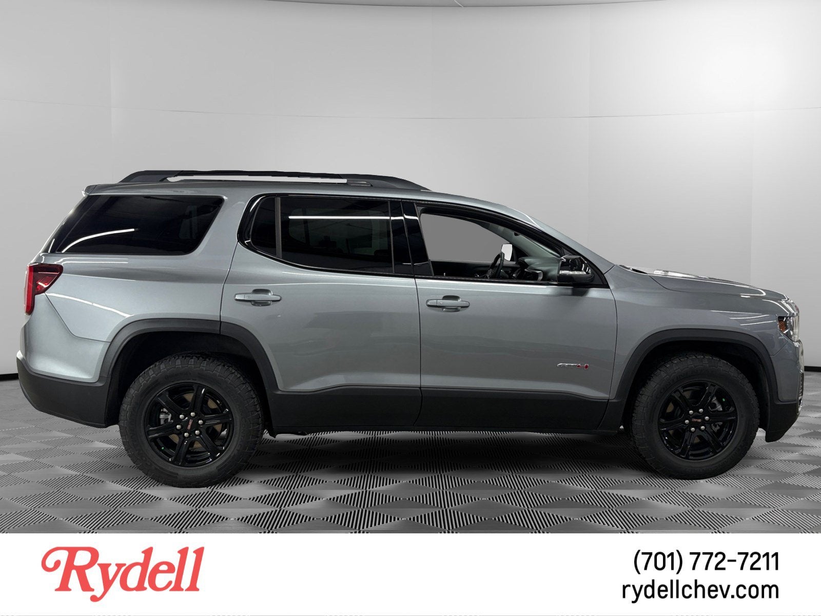 2023 GMC Acadia AT4