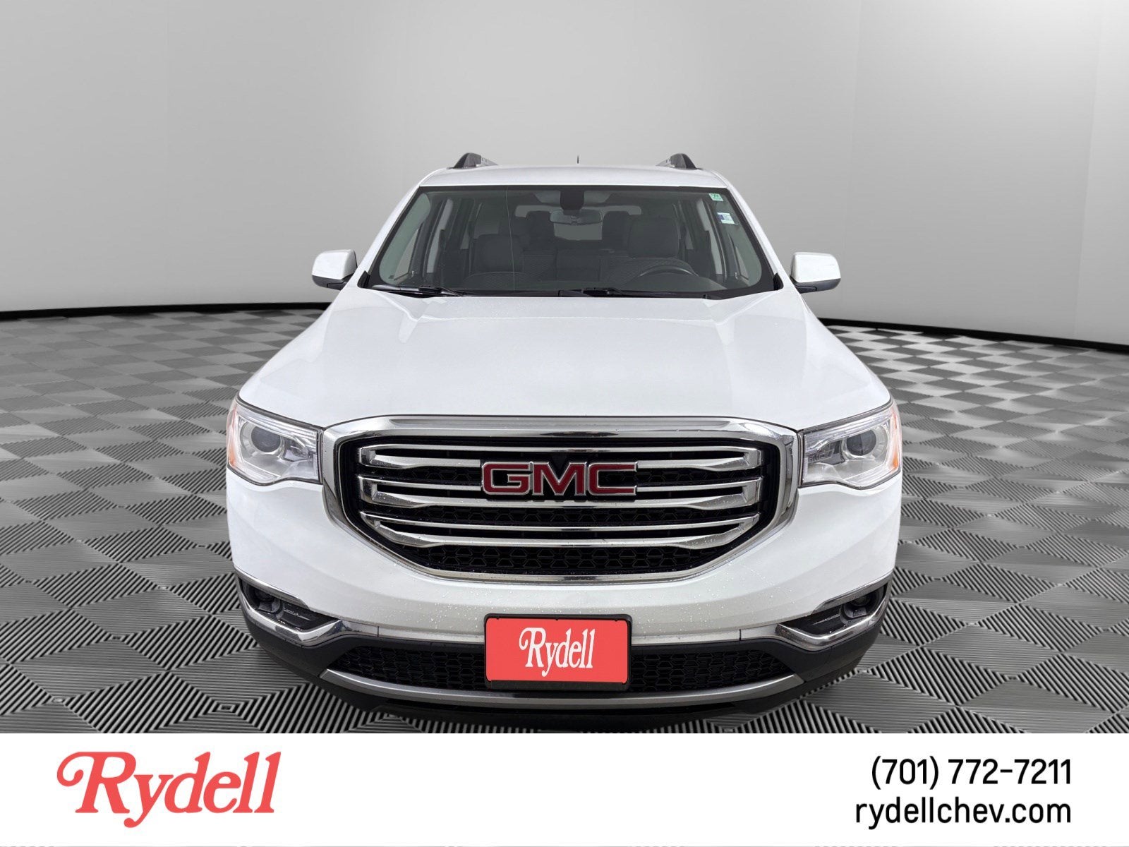 2017 GMC Acadia SLE