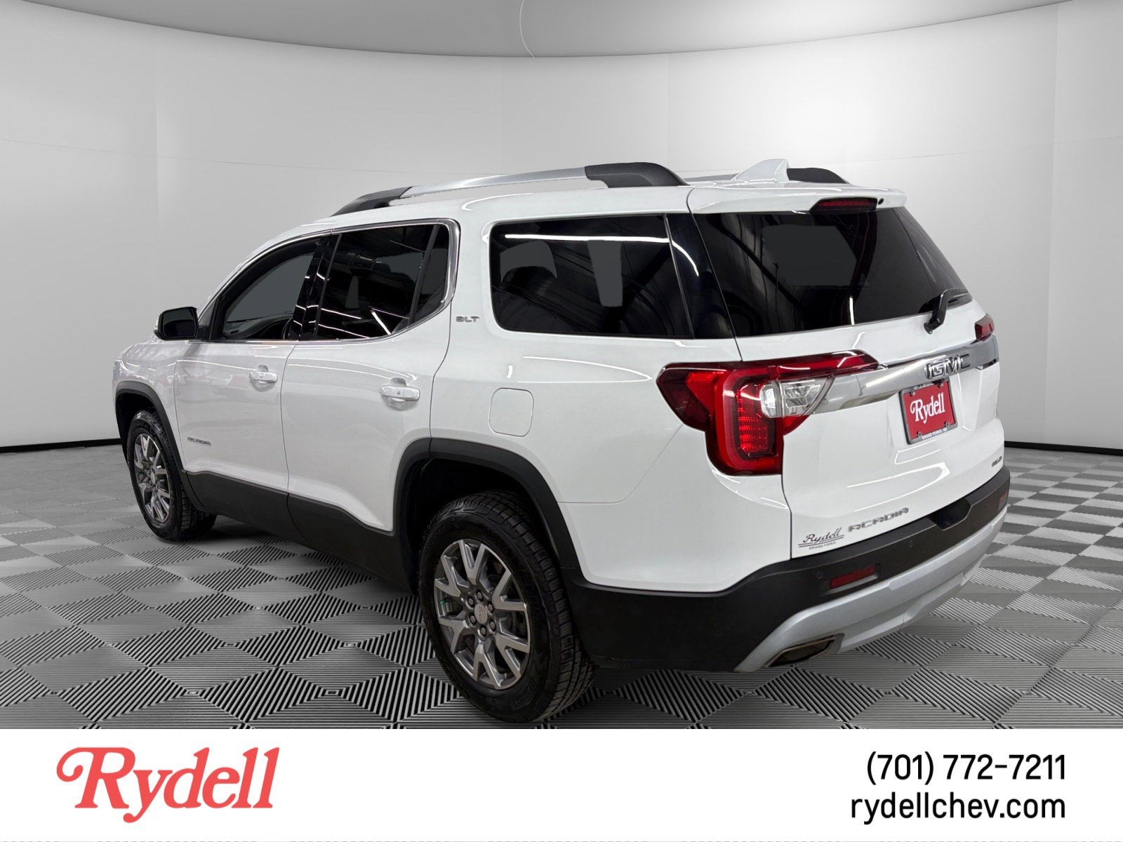 2022 GMC Acadia SLT