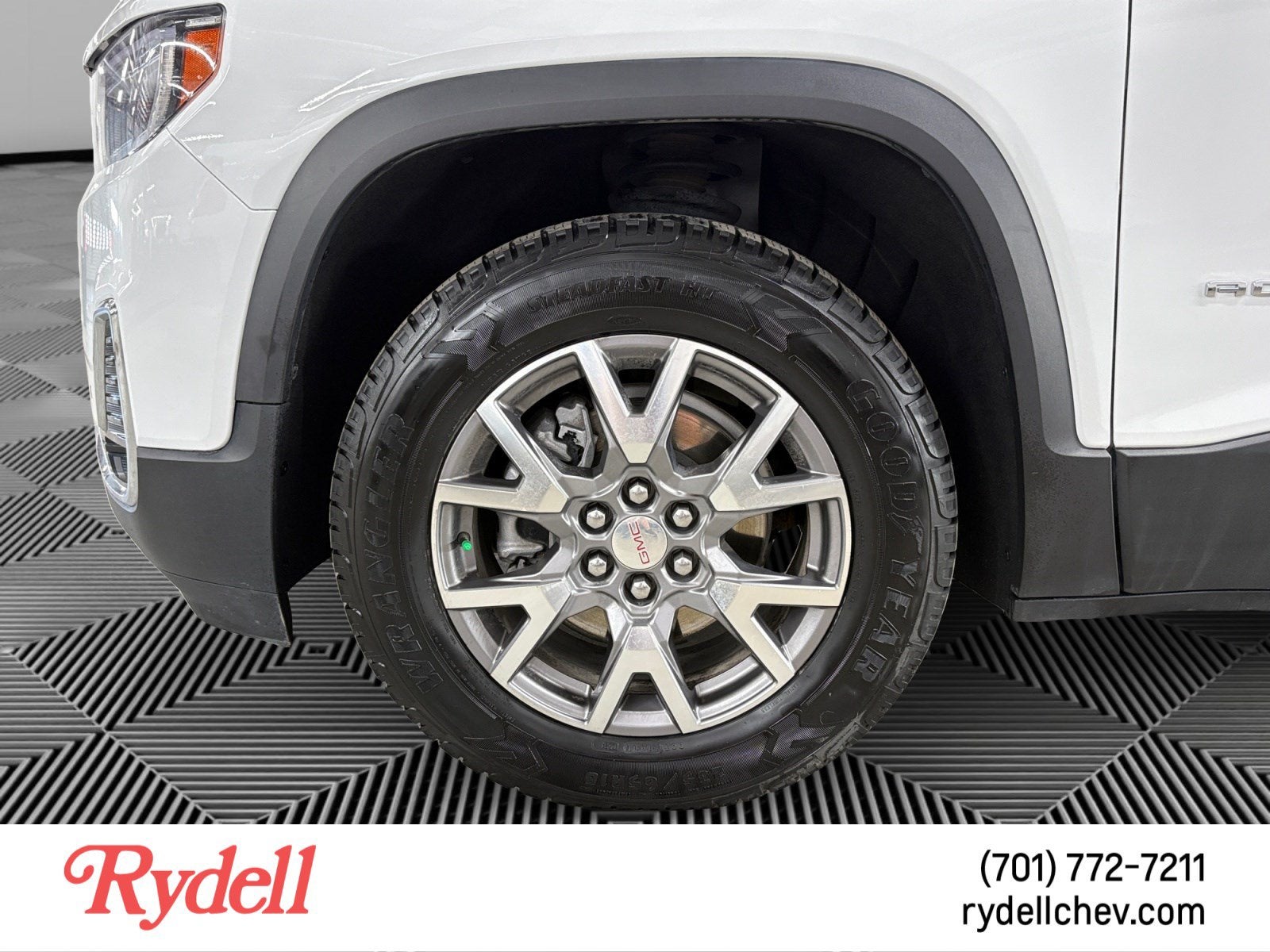 2022 GMC Acadia SLT