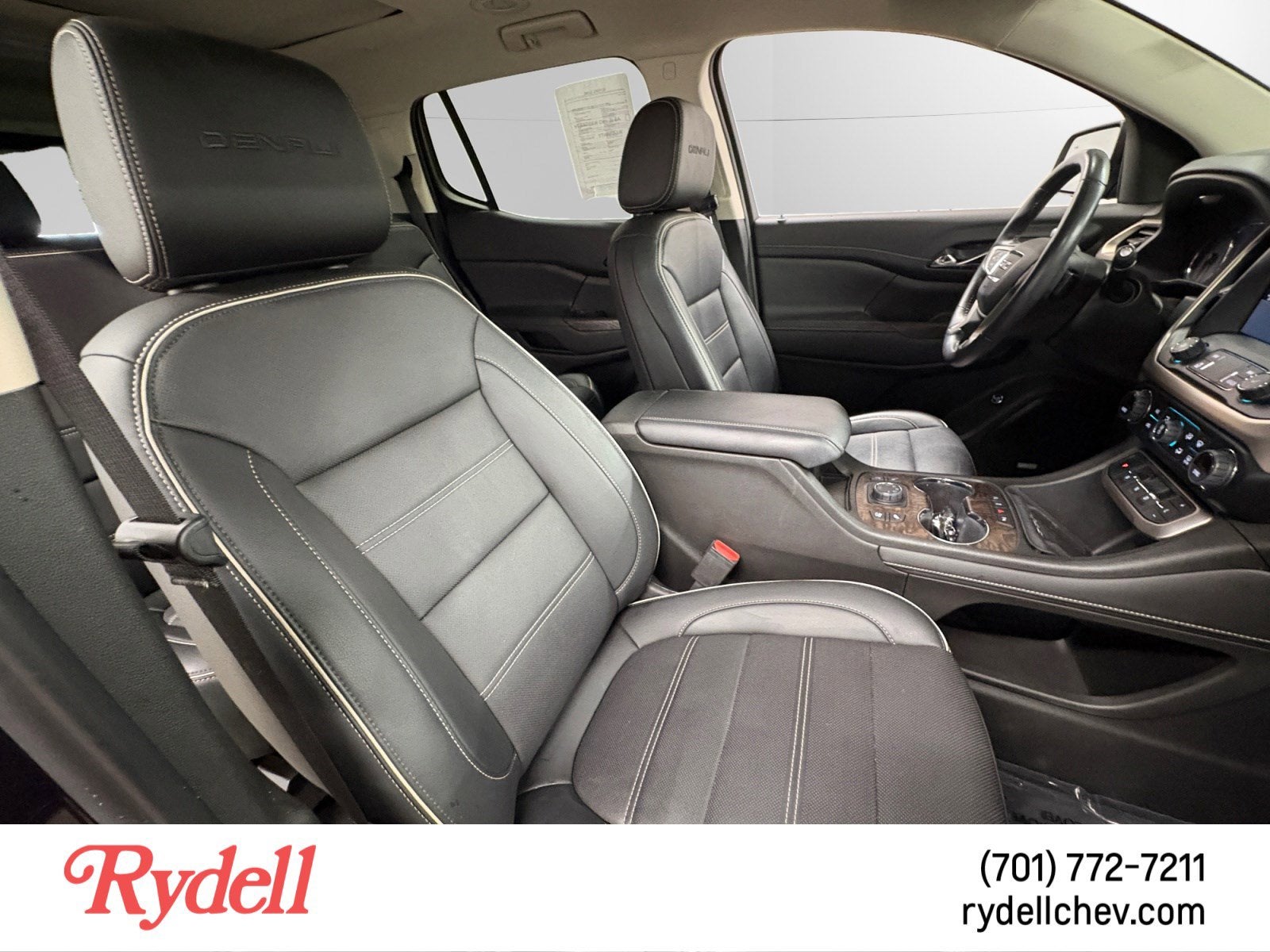 2021 GMC Acadia Denali