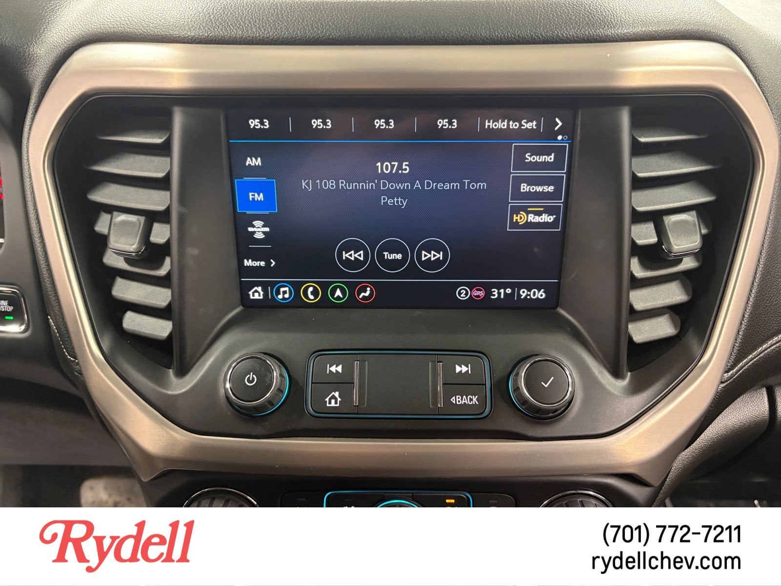 2021 GMC Acadia Denali