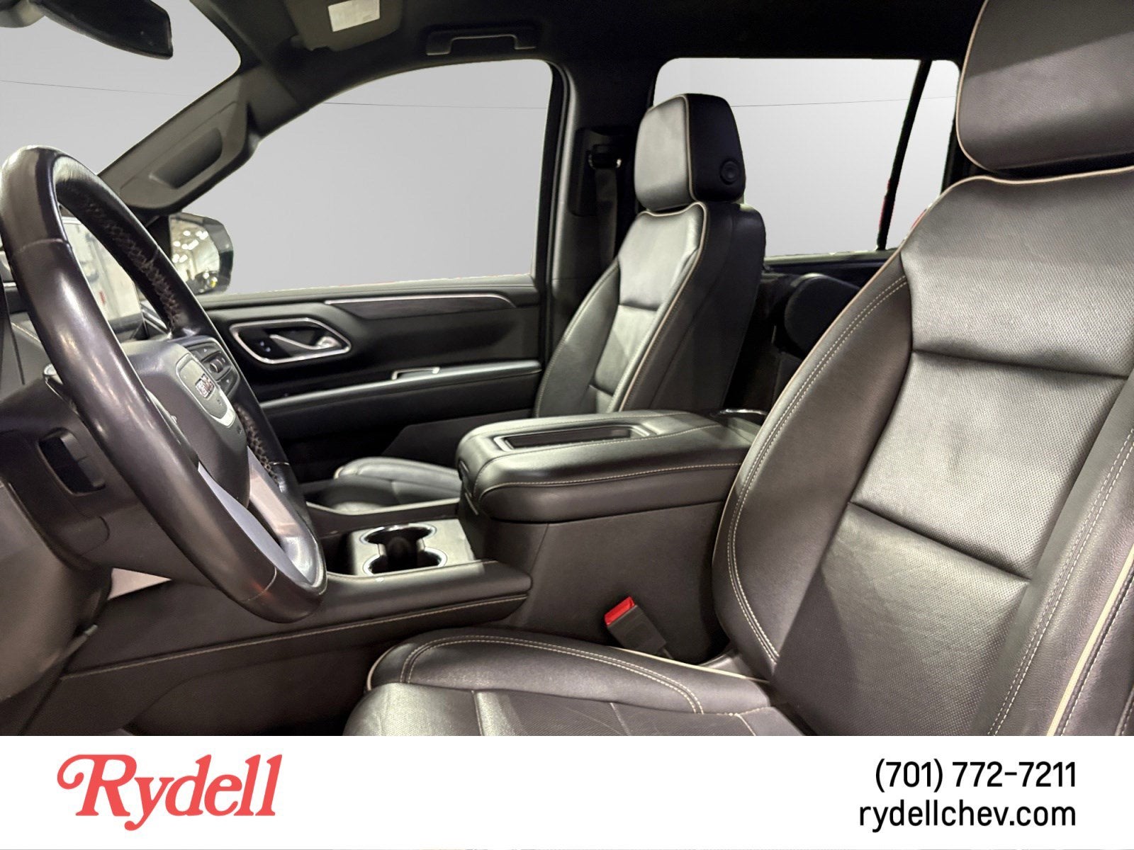 2022 GMC Yukon XL SLT