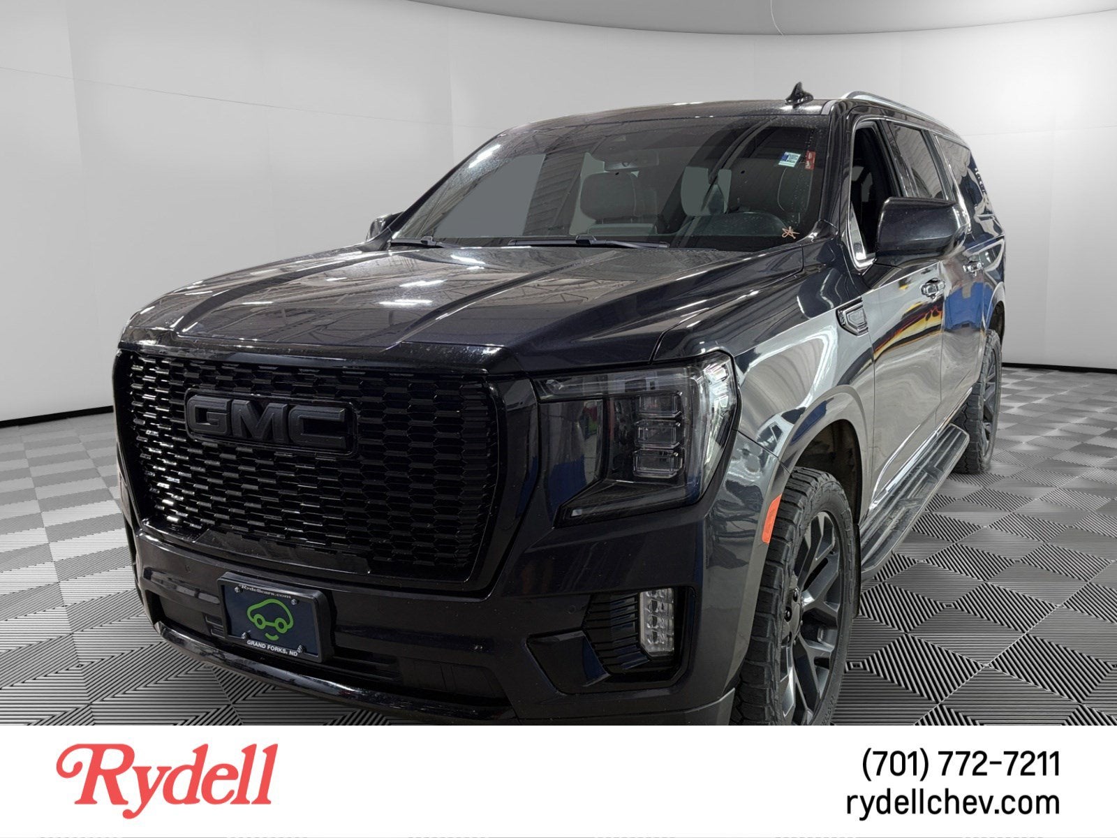 2023 GMC Yukon XL SLT