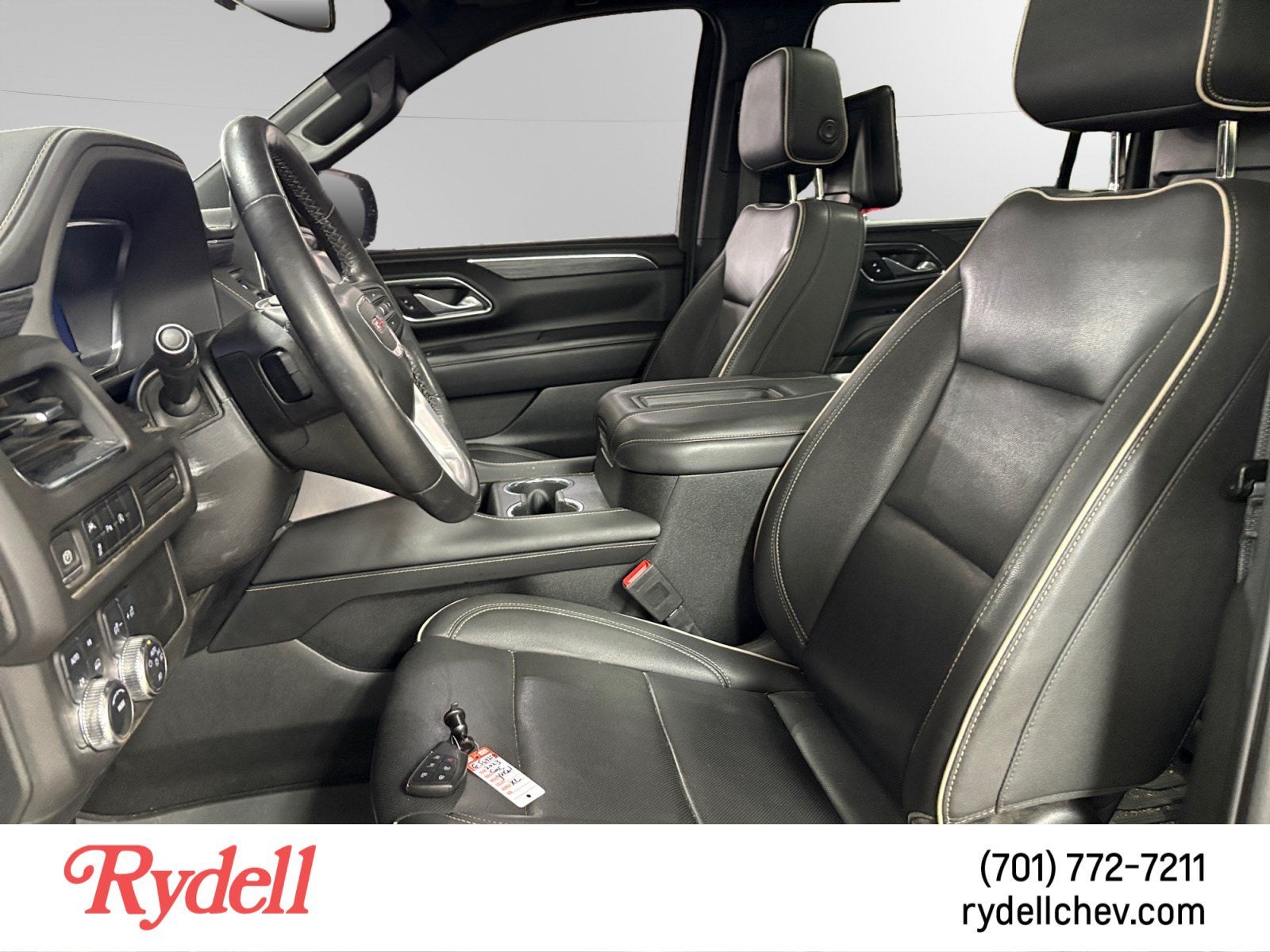 2023 GMC Yukon XL SLT