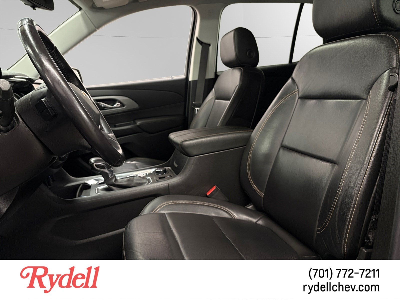 2021 Chevrolet Traverse LT Leather