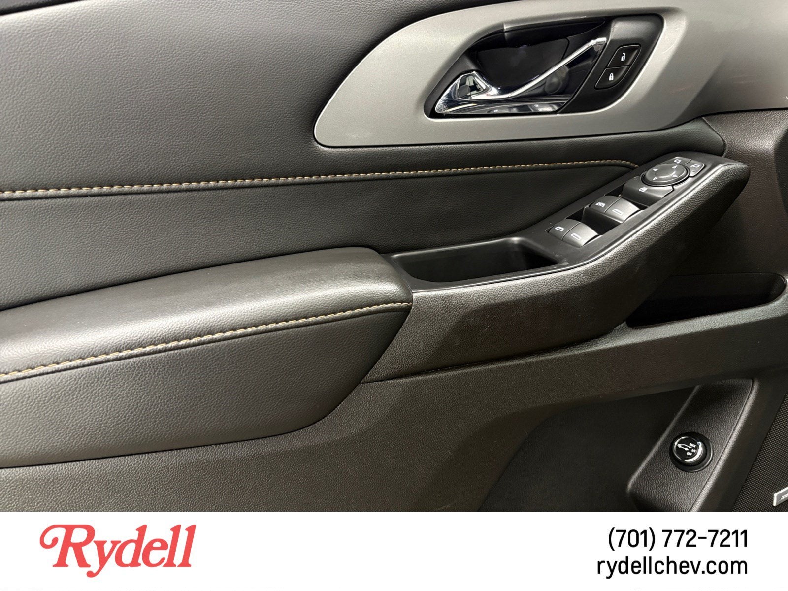 2021 Chevrolet Traverse LT Leather